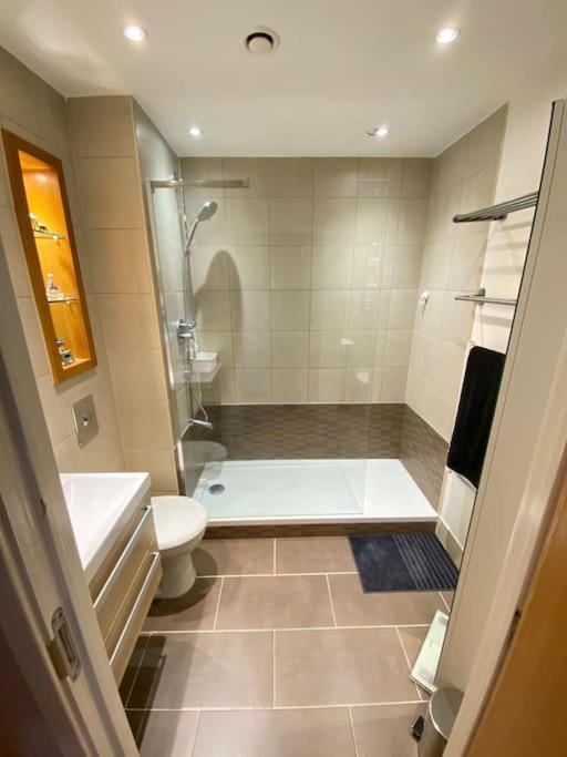 Sheffield City Centre Apartment & Balcony Εξωτερικό φωτογραφία